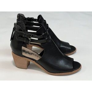 Matisse Black Leather Ankle Boots Sz 6.5 M Open Toe Back Zip